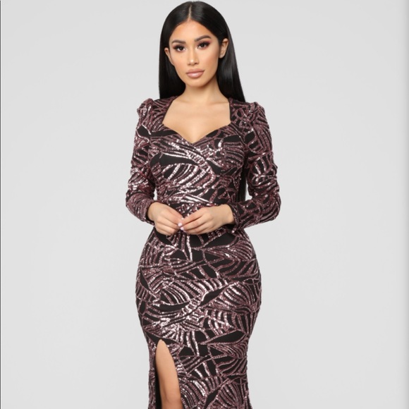 Fashion Nova Dresses & Skirts - Fashion Nova Shining Lights Sequin Dress